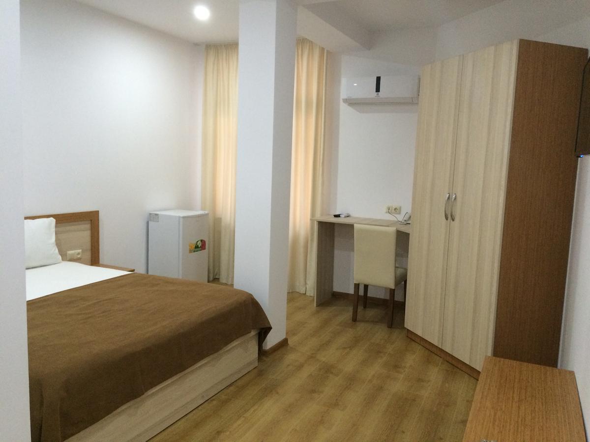 Hotel Marseille Batumi Exteriér fotografie