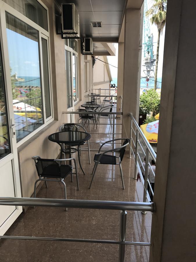 Hotel Marseille Batumi Exteriér fotografie